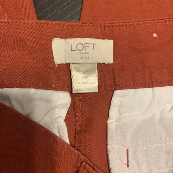 Classic Ann Taylor Loft Rust Red Capri Pant Woman's Petite 2 - Picture 9 of 11